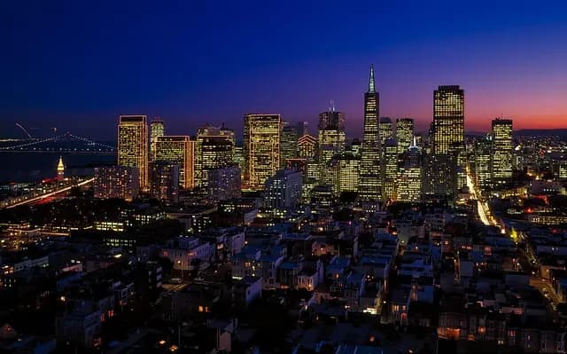Comment la technologie façonne les villes intelligentes