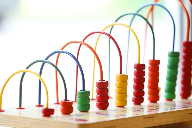Comment la réalité augmentée révolutionne l'éducation moderne