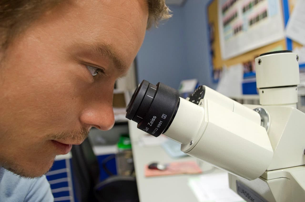 Comment les innovations en biotechnologie transforment la santé